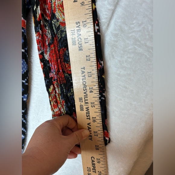 Free People Dress Mini Black Multicolor Floral V Neck Draped Swing Sz S - Picture 7 of 7